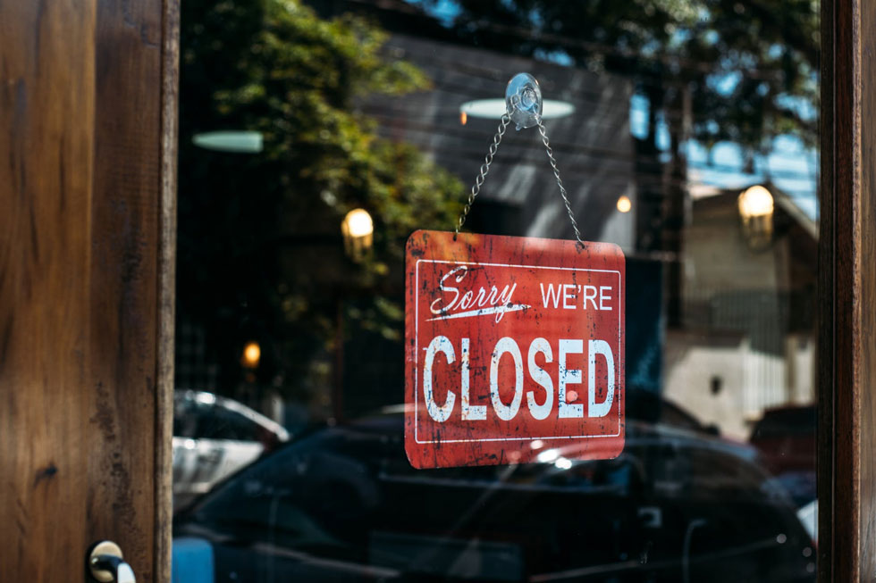 Covid-19 crisis and the delicate balance to guarantee labour rights or lay off